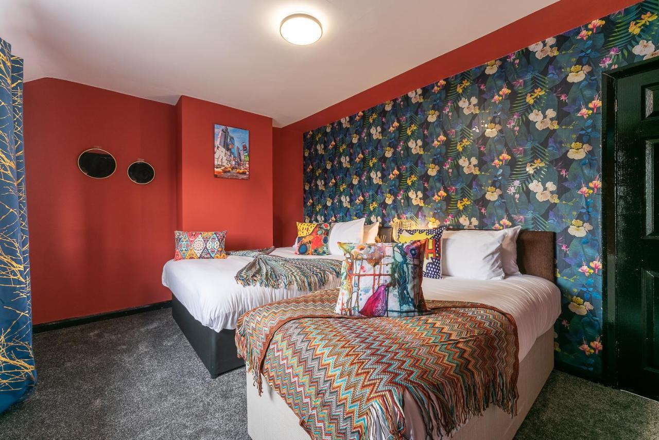 J'S Home Away From Home Fresh 2 Bedroom Garden Parking Kingston upon Hull Exteriör bild