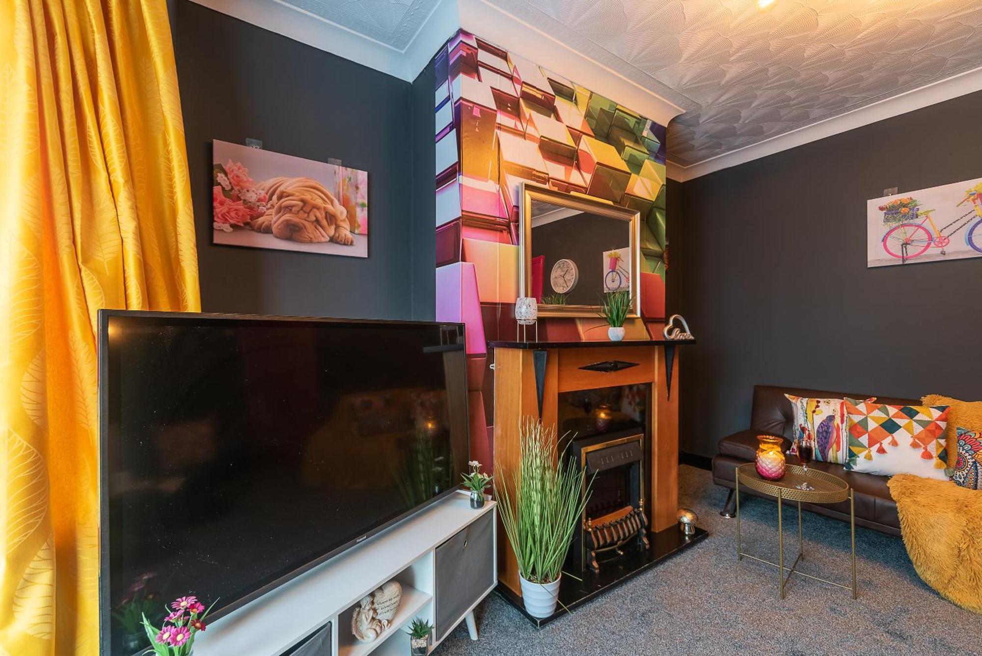 J'S Home Away From Home Fresh 2 Bedroom Garden Parking Kingston upon Hull Exteriör bild